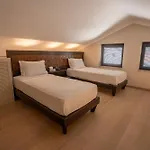 Resa فندق
