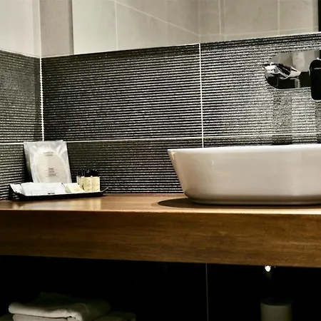 Resa Ξενοδοχείο