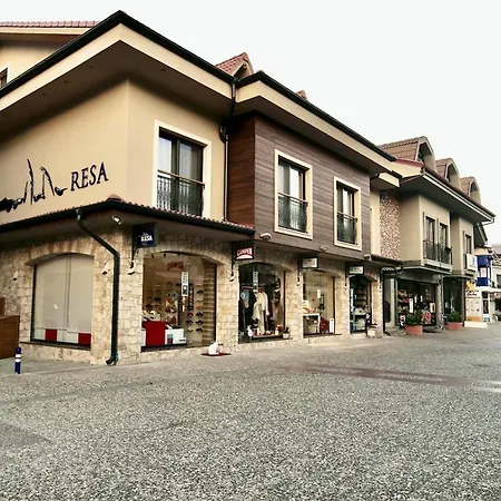 Resa Ξενοδοχείο *