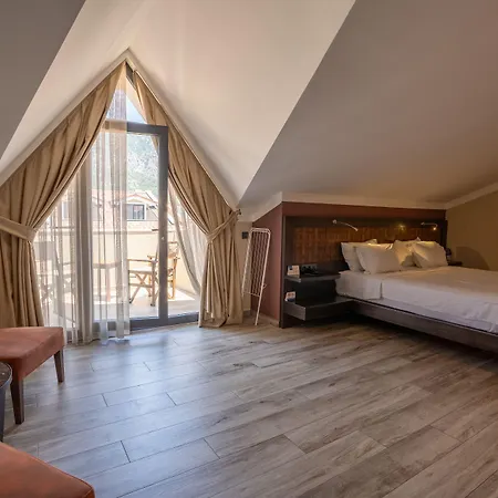 Resa Ξενοδοχείο